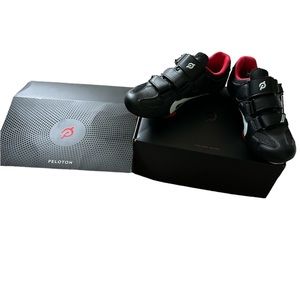 Red and Black Peloton Indoor Cycling Shoes with Box